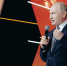 Владимир Путин подписал закон о волонтерстве - Молодежная политика