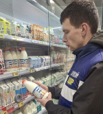 Молодежь ЛДПР нашла на полках костромских магазинов продукты с неприятным сюрпризом