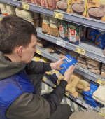 Молодежь ЛДПР нашла на полках костромских магазинов продукты с неприятным сюрпризом