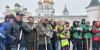 Состоялся масштабный субботник на территории возле Свято-Троицкого Ипатьевского монастыря - Единая Россия