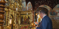 Леонид Слуцкий преподнес образ святителя Тихона Ипатьевскому монастырю в Костроме - ЛДПР